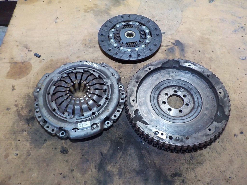 фото №1, Зчеплення clio iv 16r. 302050736r