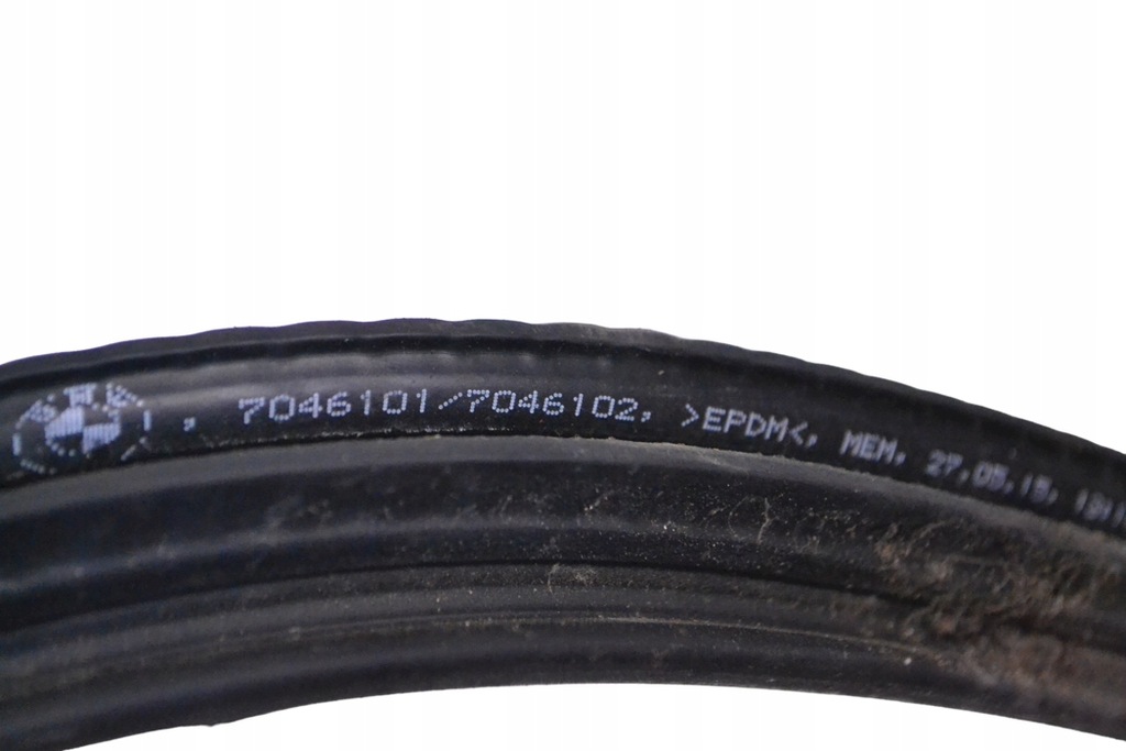 фото №5, Bmw z4 e89 sdrive 35is 2015 rhd передняя левая прокладка дверь 7046102