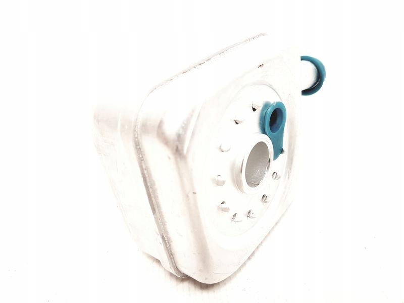 фото №10, Радиатор масла vw pod фильтр. maxgear 14-0001 радиатор масла, масло