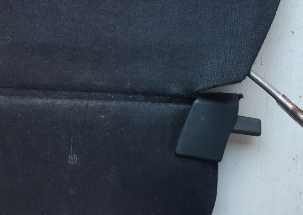 Шторка багажника peugeot 307 универсал sw черная 2001-2008 Киев