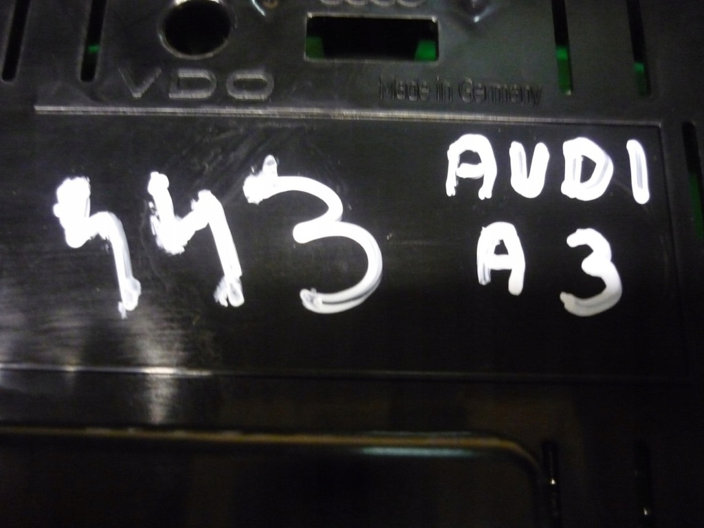 фото №7, Audi a3 8p счетчик приборы 8p0920981b