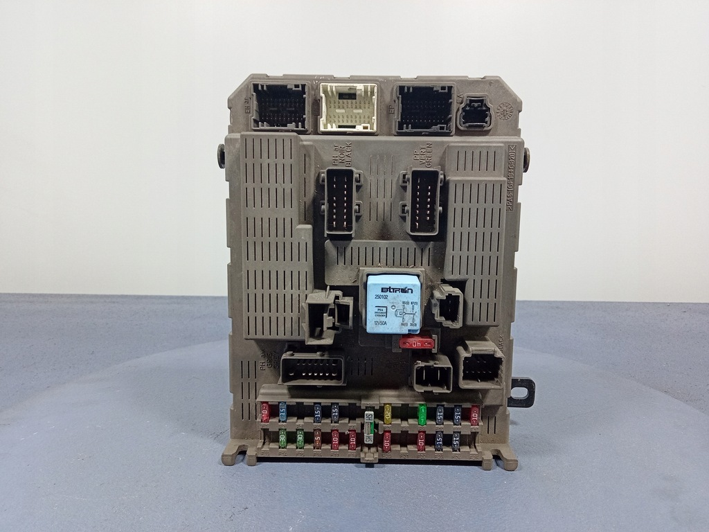 фото №1, Citroen c5 i коробка модуль bsi 9648235680