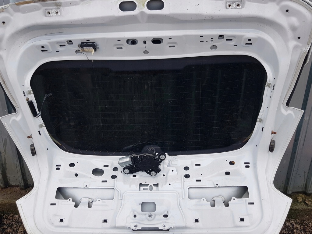 фото №7, Ford focus mk3 крышка багажника багажника hb