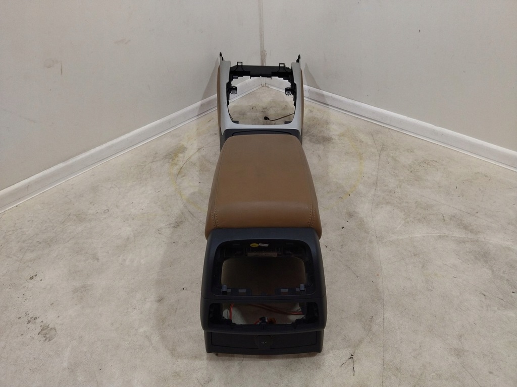 фото №13, 4g0863244a туннель средний с подлокотник кожа алюминий audi a6 10-18r