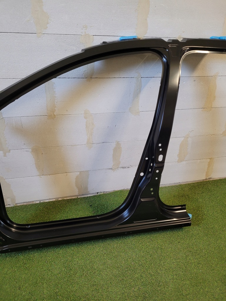 фото №3, Dacia duster ii 2 обшивка порог порог рамка блок двигателя