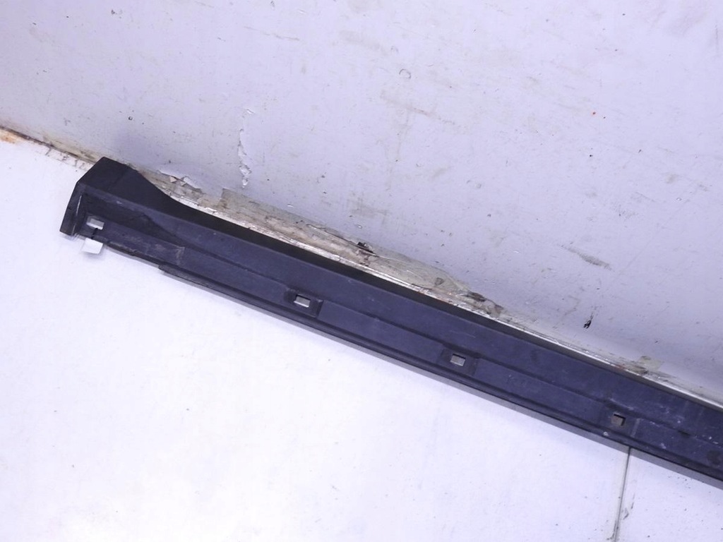 фото №8, Молдинг накладка порог правая subaru forester iii