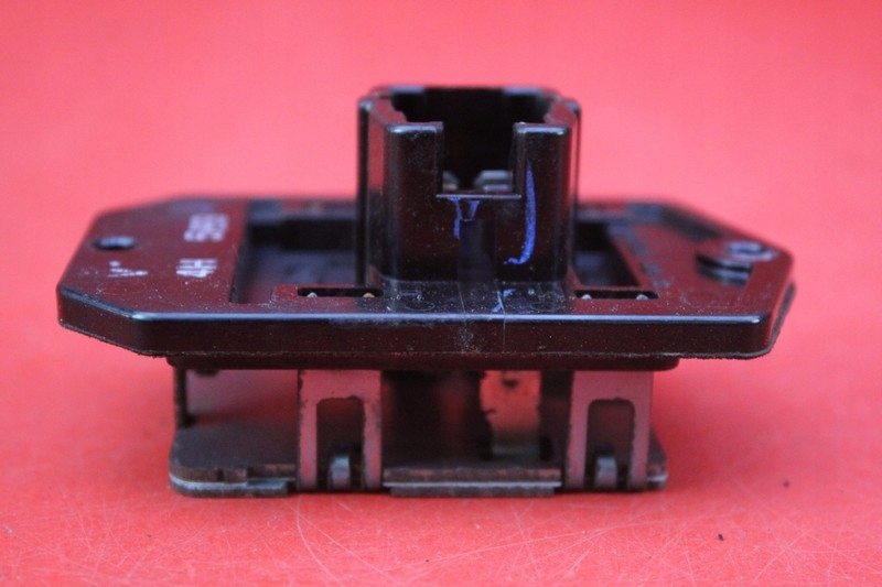 фото №4, Резистор обдув резистор dodge caliber 06r