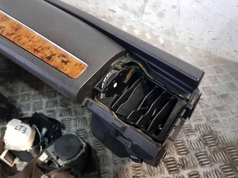 фото №9, Консоль подушка подушка безпеки mercedes w251