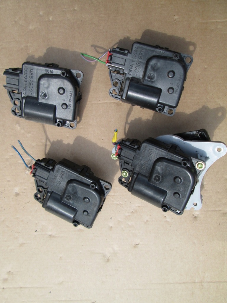 фото №7, Chrysler town country 11- моторчик отопителя перед задняя grand caravan