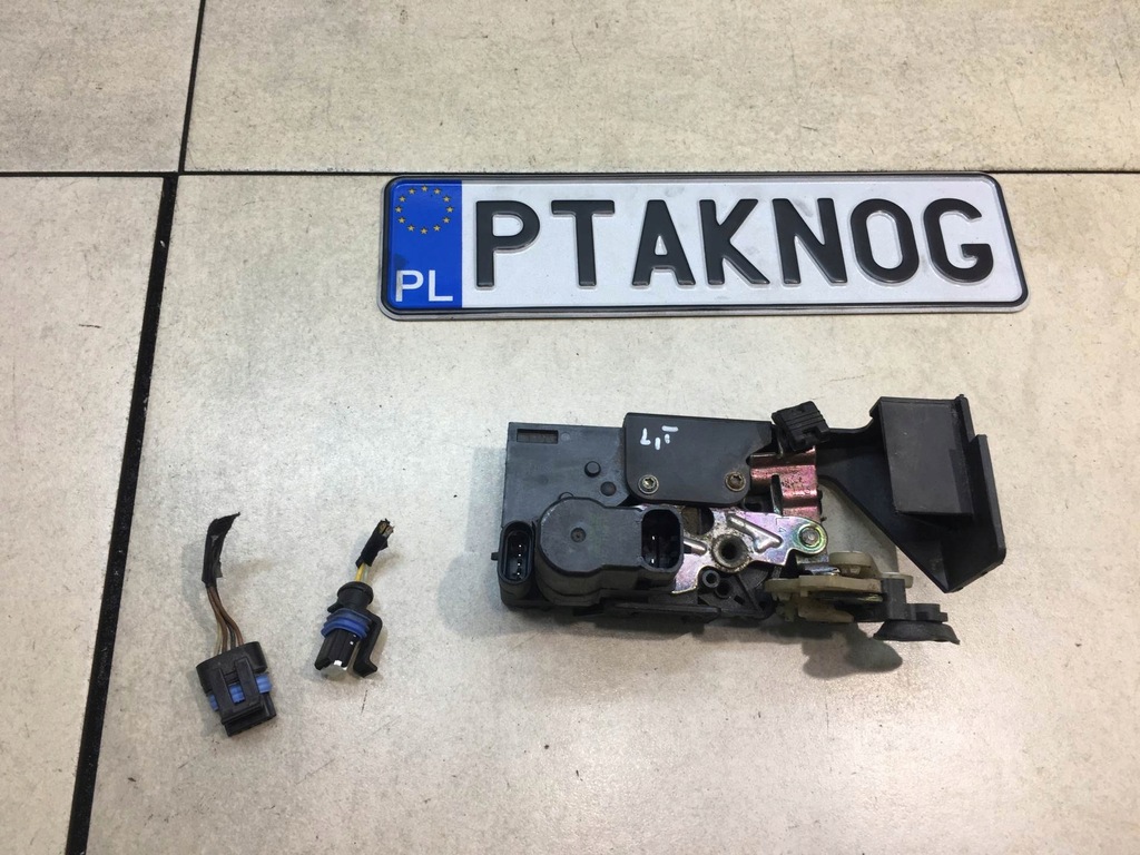 фото №1, Замок дверь левый задняя alfa romeo 156