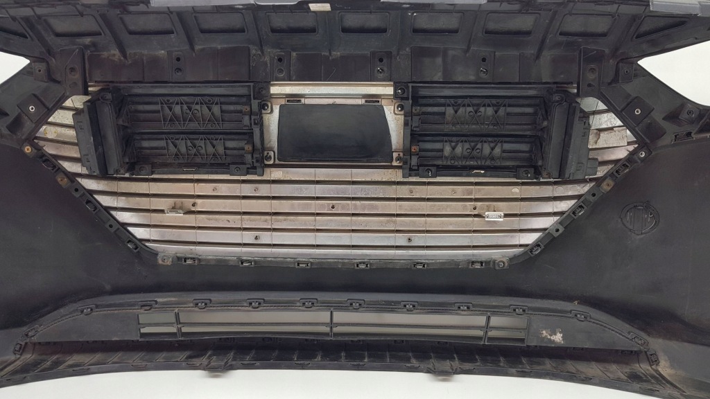 Hyundai ioniq 2016 - бампер перед 86511-g2000 Зі Шроту