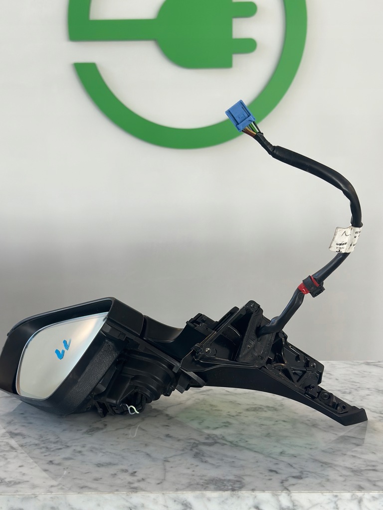 фото №1, Зеркало правое tesla 3 1592034-00-b