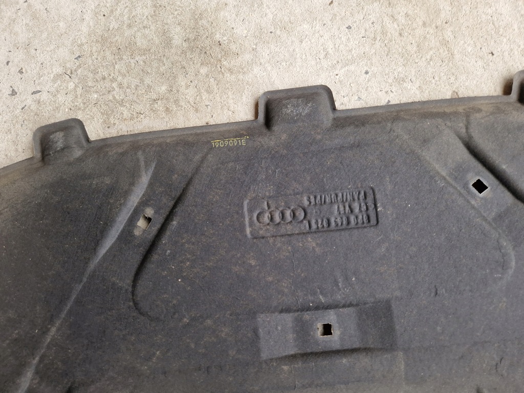 фото №14, Шумоізоляція підкрилок капот audi a3 8p lift 8p0863825l