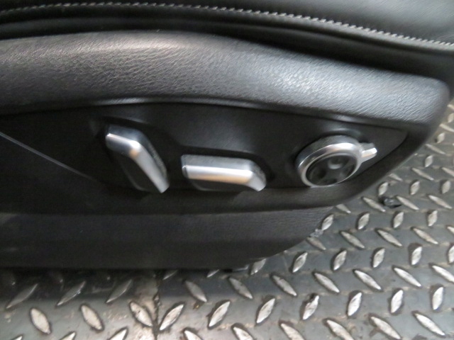 фото №8, Сиденья сиденья кожа audi sq7 4m