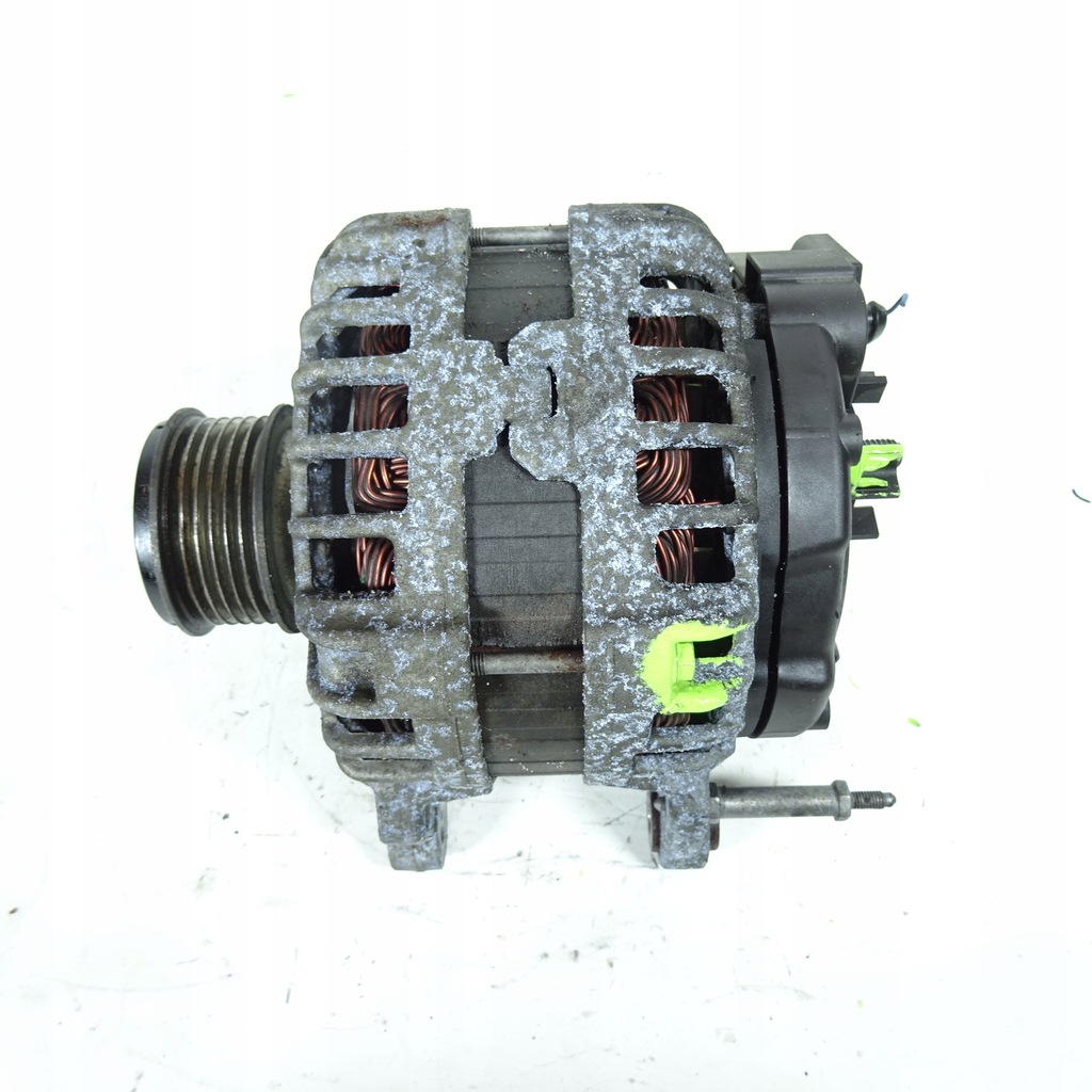 фото №1, Skoda rapid 1.4tdi генератор 04b903023b