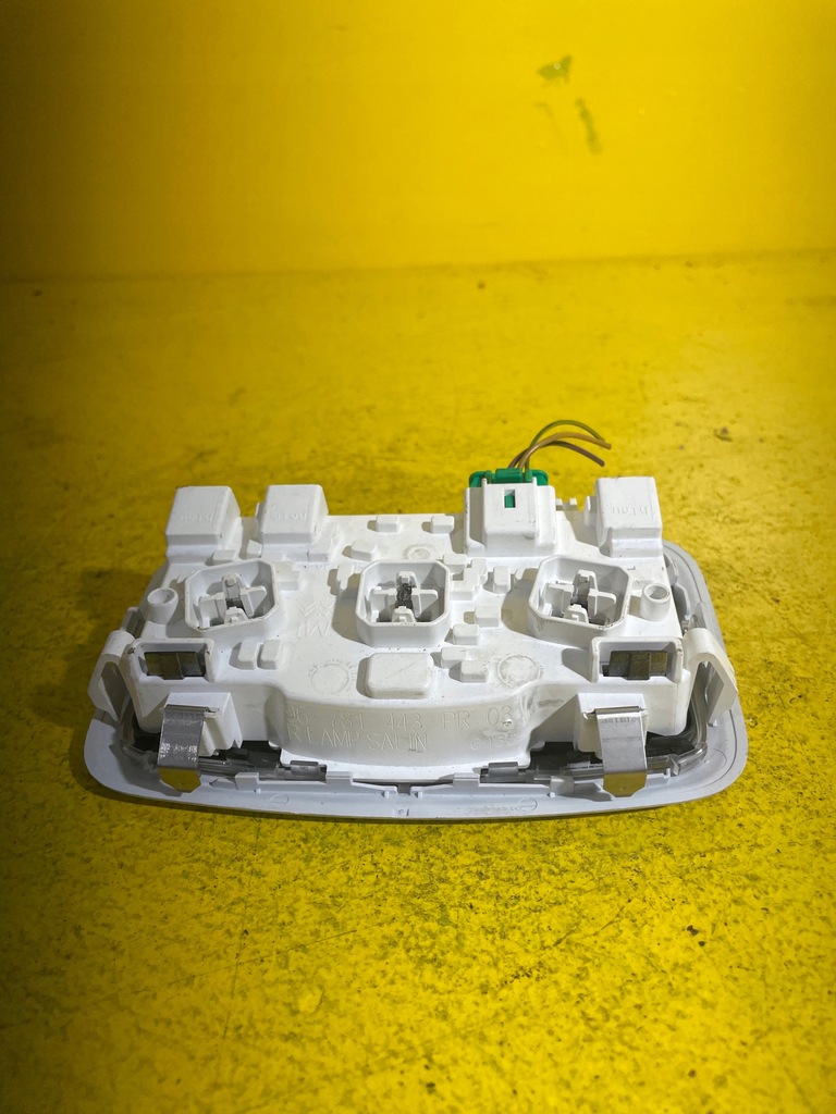 фото №6, Peugeot 308 ii - лампа потолочный