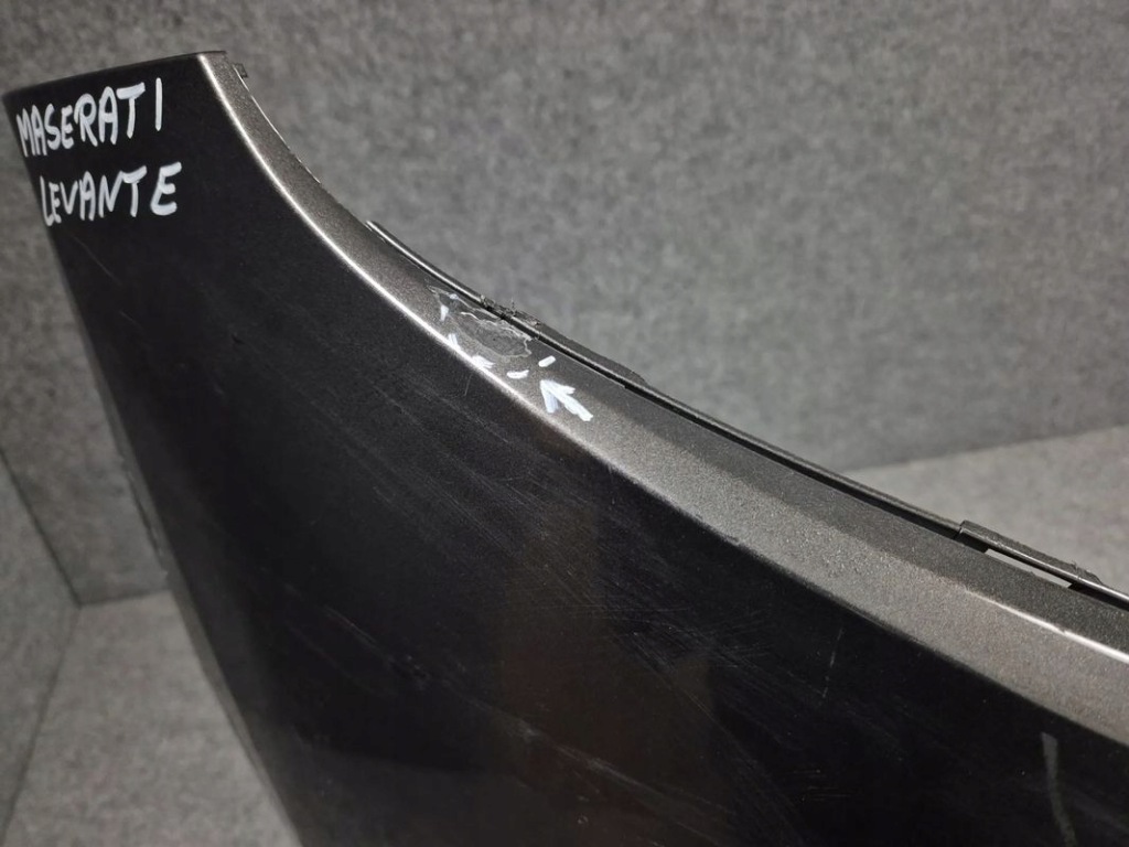 Бампер передній перед - maserati levante 670040752 2016 - Зі Шроту