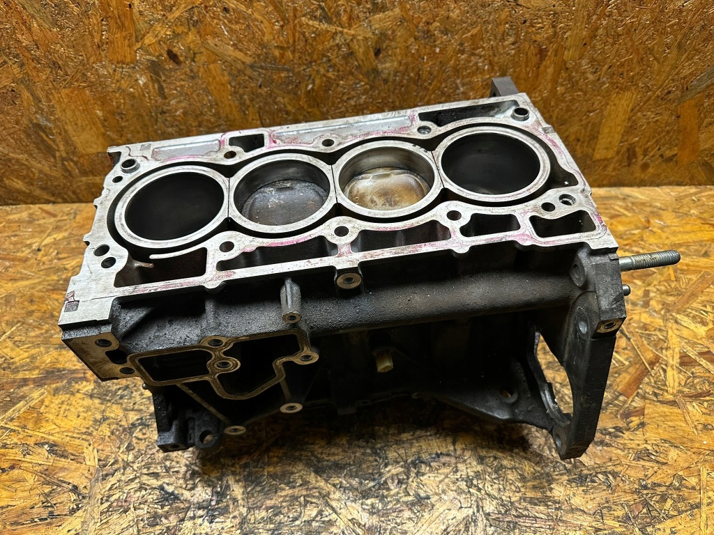 фото №1, Блок двигателя dół wał поршни renault laguna iii 2.0 m4r