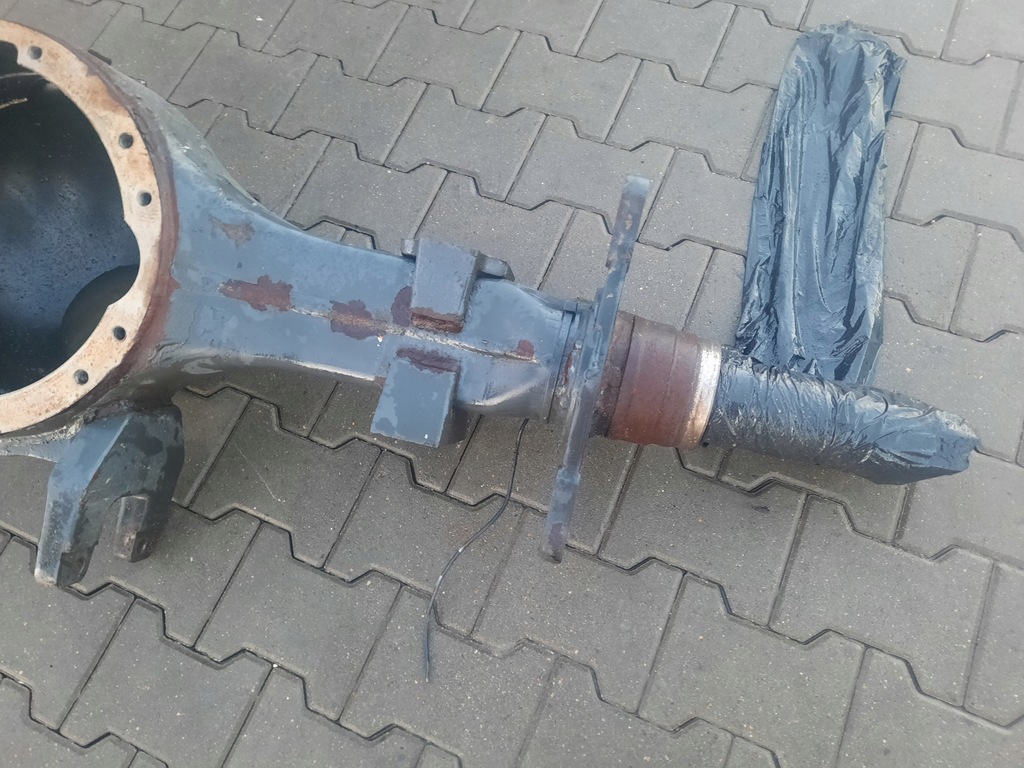 фото №2, Корпус міст балка мосту renault midlum gama d r19.5