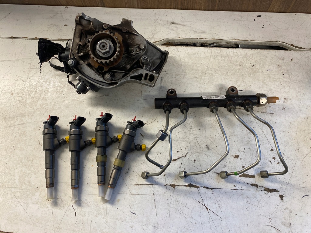 фото №1, Ford transit connect mk2 1.5 tdci система wytryskowy