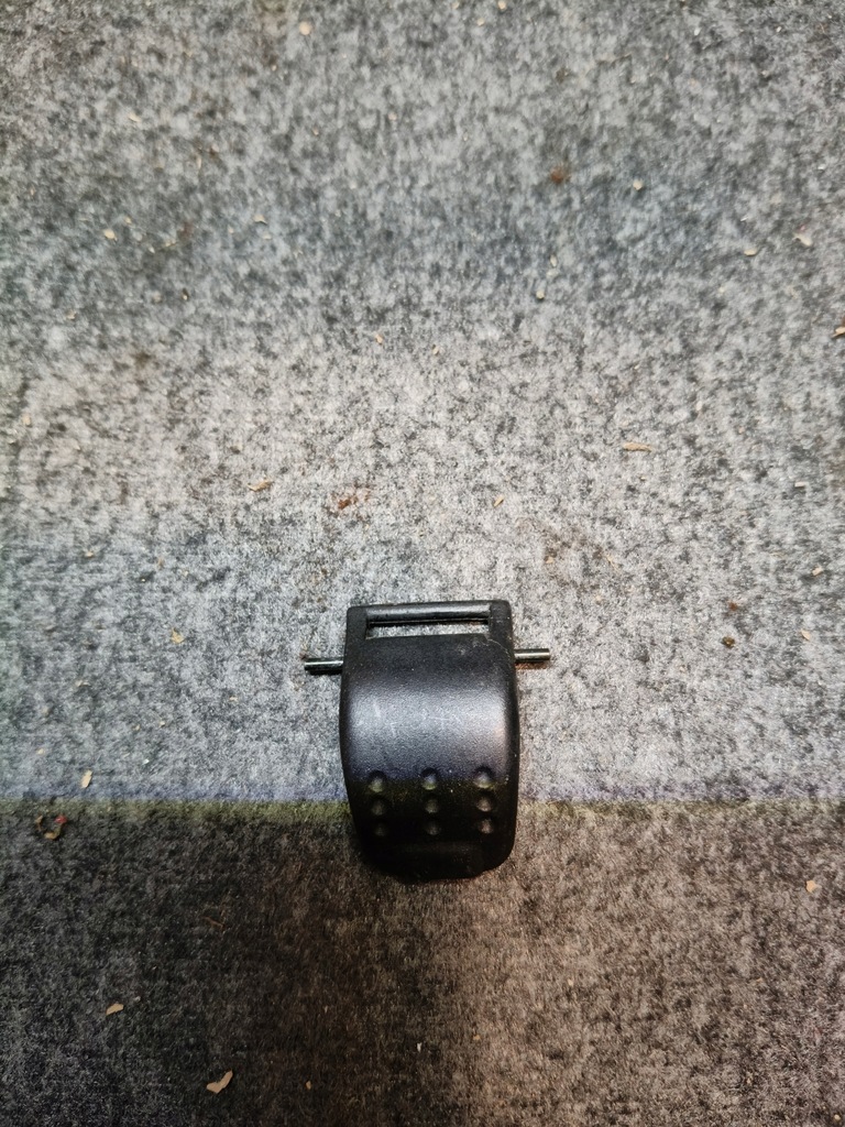 фото №1, Гачок шторка renault laguna 2