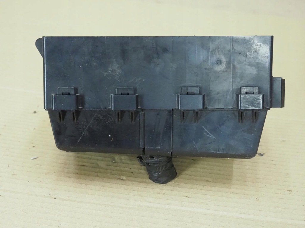 фото №9, Коробка предохранителей ford transit 518899000