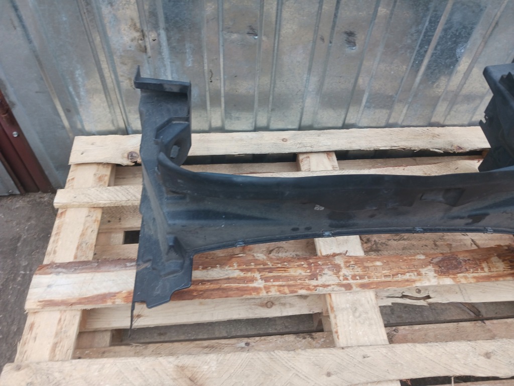 фото №5, Воздуховод впуск ловушка воздуха jaguar xf i x250 8x23-8102-ac