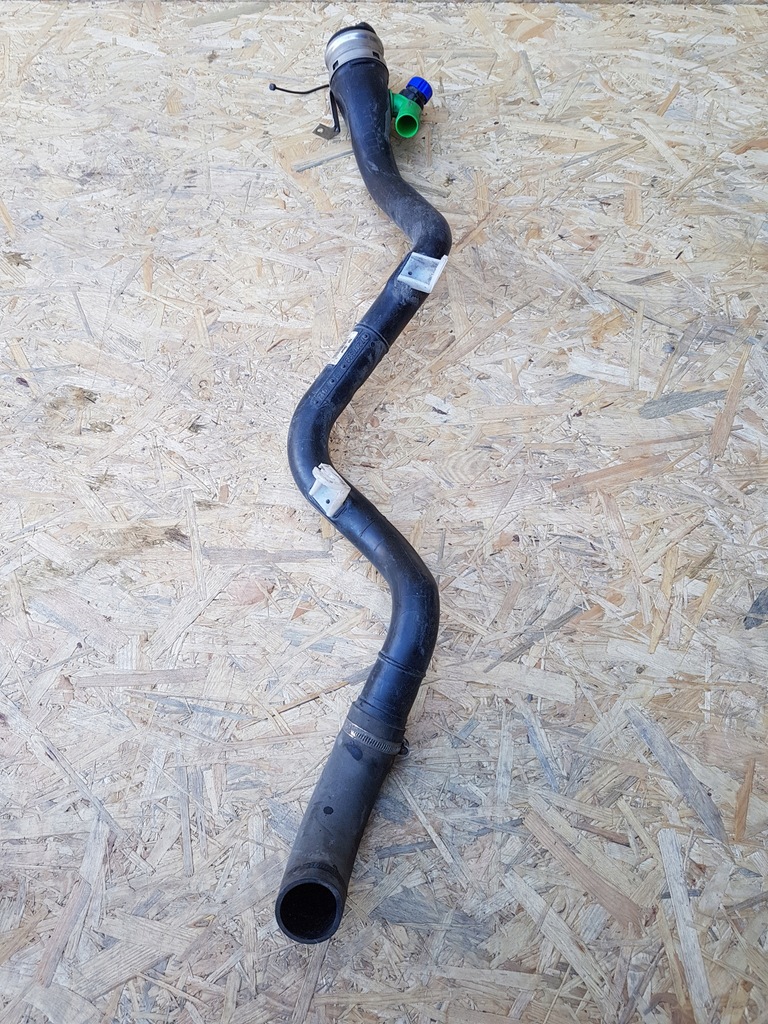 фото №1, Bmw x1 труба заливной топлива