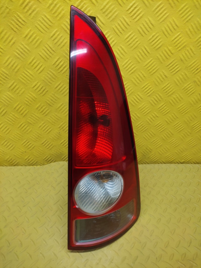 фото №1, Renault espace iv лампа правый задняя 8200027152