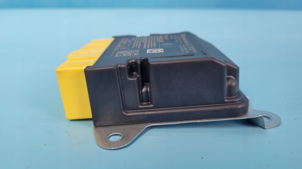 фото №12, Mercedes w206 c220 21r модуль блок управления подушка безопасности a2069004216