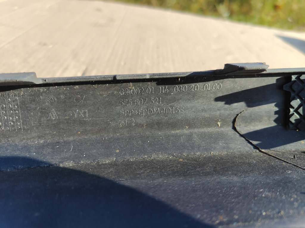 фото №11, Оригинальный спойлер заднего бампера skoda octavia iii sedan 5e5807521 задняя