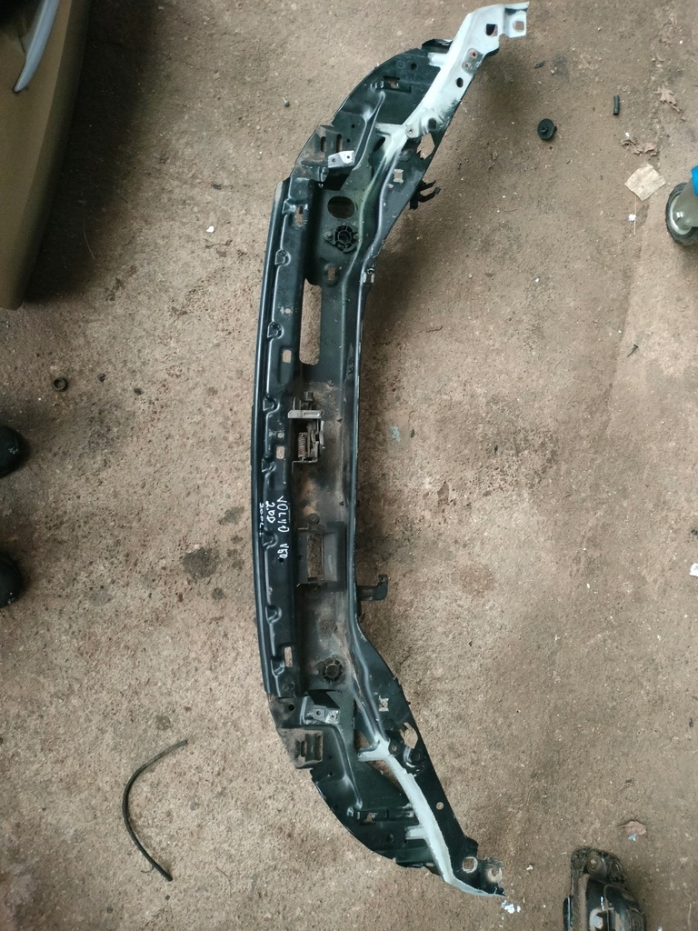 фото №1, Volvo v50 2006 r -pas передний