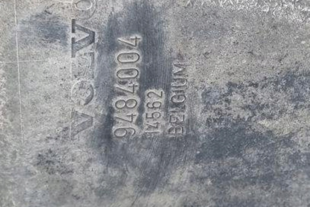 фото №10, Бампер задний volvo s60 i 9484004 2.4l дизель 120kw 2001