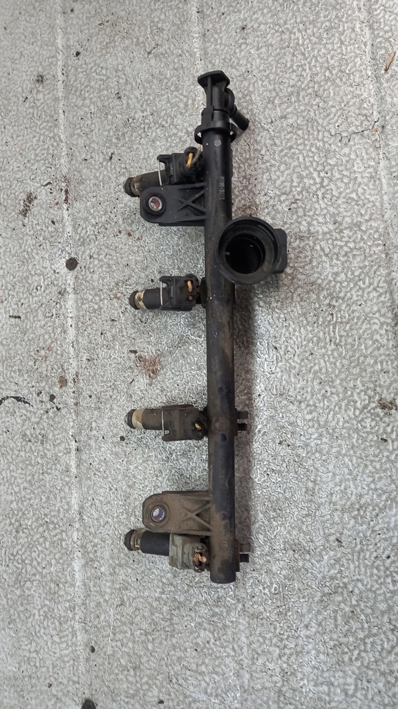 фото №1, Молдинг упорскування renault thalia 03r 1.4b