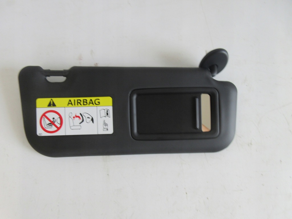 фото №1, Corolla e21 защита солнцезащитная правая słoneczn