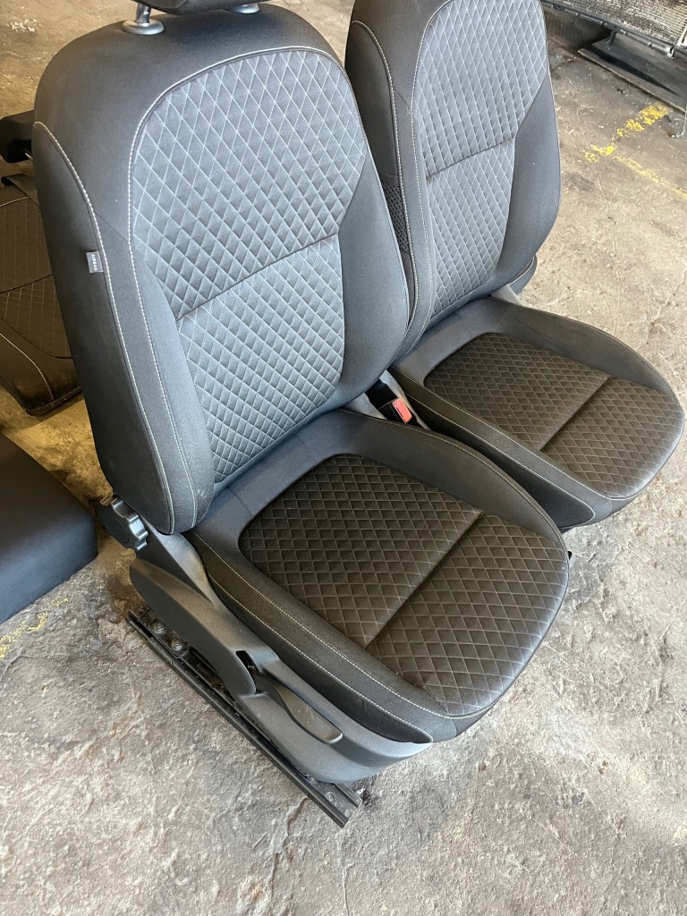 фото №6, Сиденья заднее сиденье skoda fabia iii 6v 16r комплект ładne europa