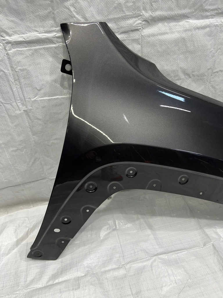 фото №2, Jeep renegade крила правий