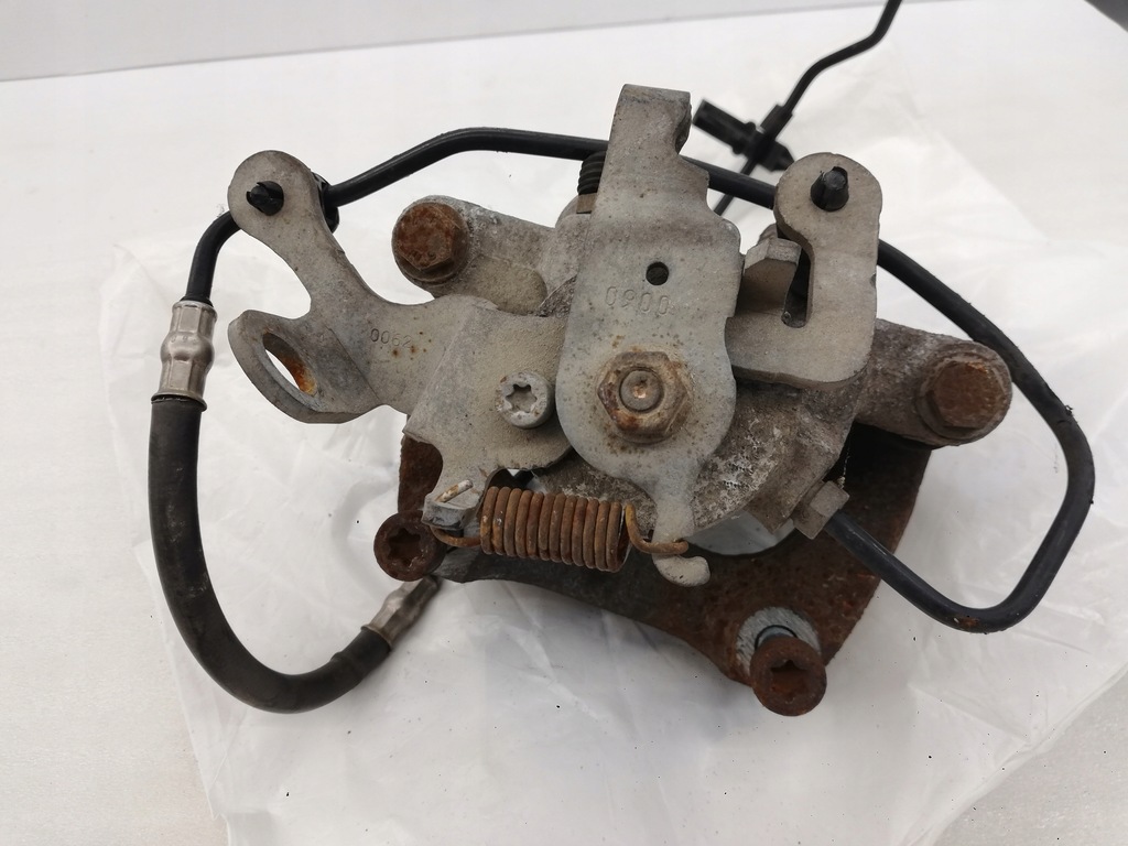 фото №5, Супорт гальмівний правий задня citroen berlingo ii peugeot partner ii od 2008