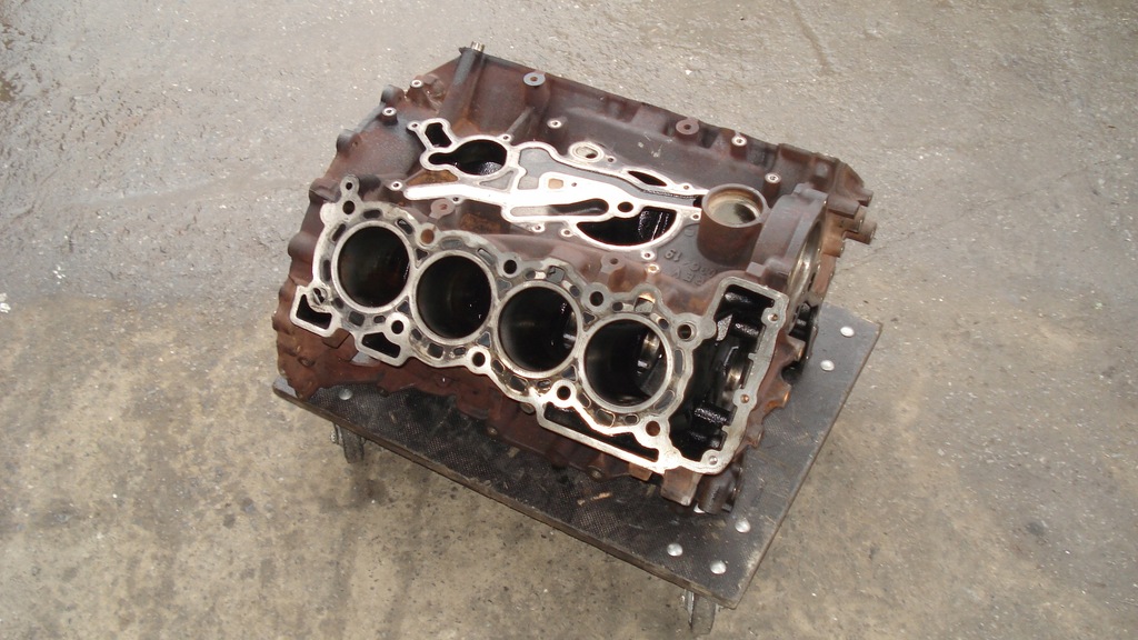 фото №1, Двигатель блок range rover sport 3.6td v8