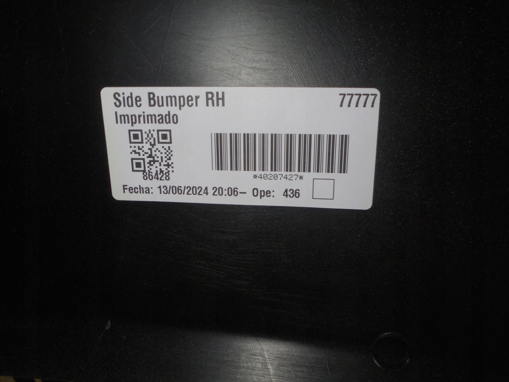 фото №6, Кутик правий бампера iveco s-way 503612271