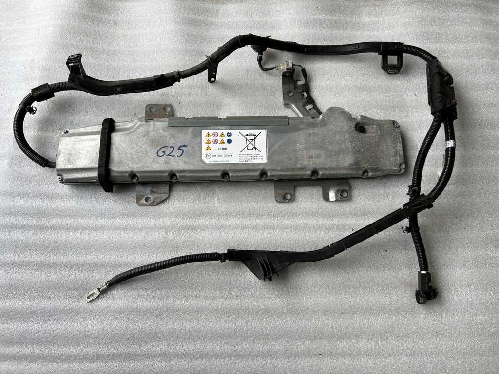 фото №1, Mazda cx-30 аккумулятор аккумулятор skyactiv-x m hybrid rok 2019