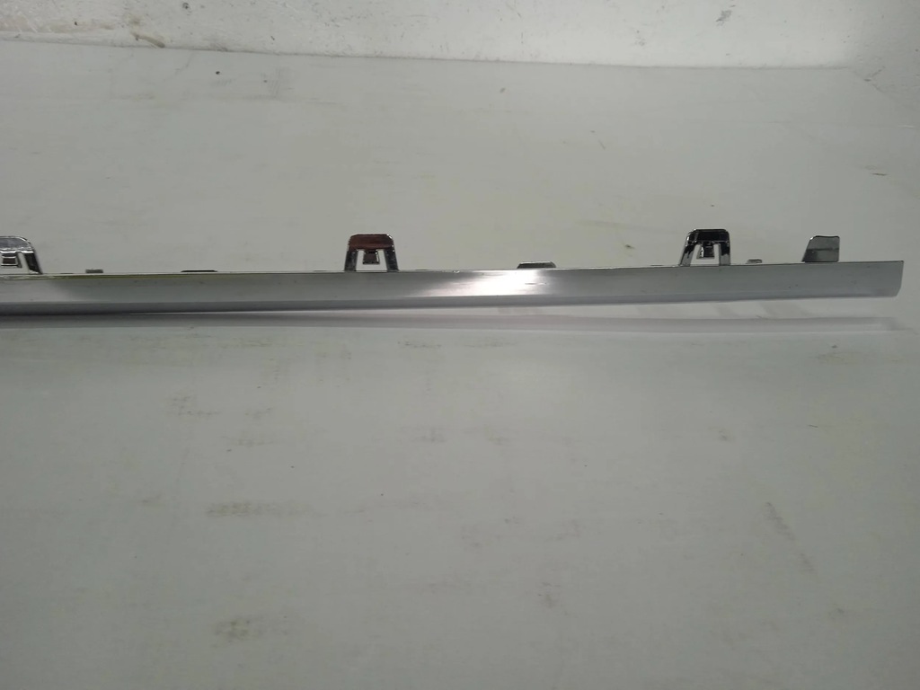 фото №3, Молдинг хром порог левый mat mercedes-benz w213 e-klasa