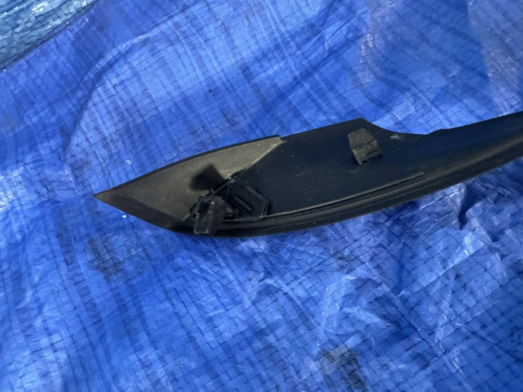 фото №9, Молдинг захист трикутник крила перед права ford puma ii mk2 st-lina vignale