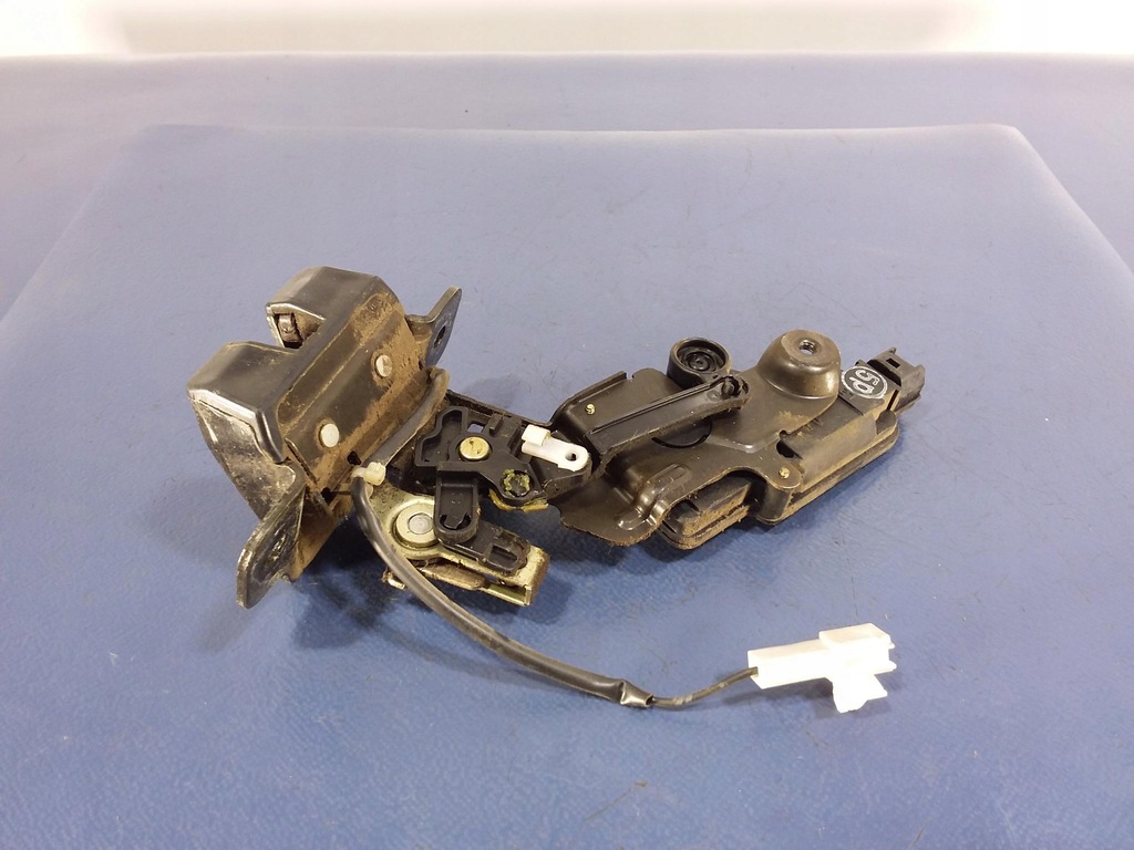 фото №4, Kia cerato hb замок кришки багажника 5 pin