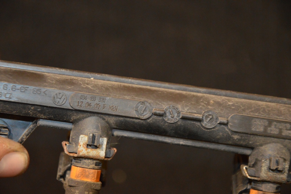 фото №6, Молдинг впрыскная seat ibiza iii 1.4 036133320