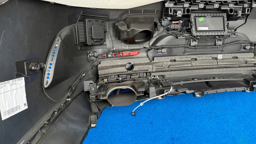 фото №12, Mercedes amg gt w290 4door hybrid 6.3e бампер задня kompletny st/b/3a