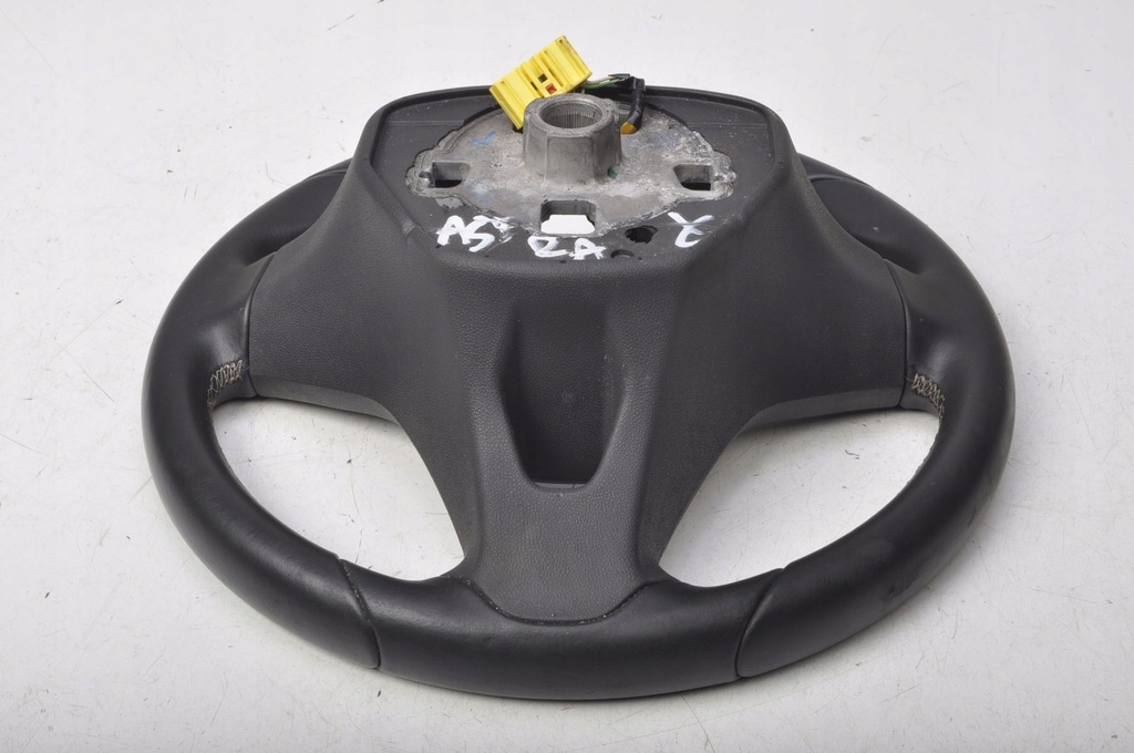 фото №15, Opel astra k воздуховод кожаный кожа