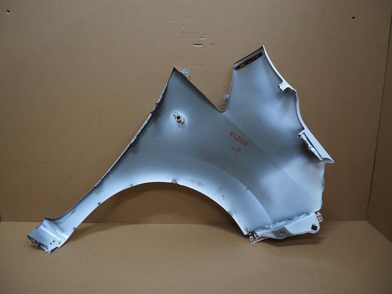 фото №9, Крыло левый передний nissan nv200