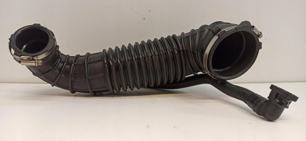 Купити Audi q5 труба повітря повітрозабірник 03g129629d