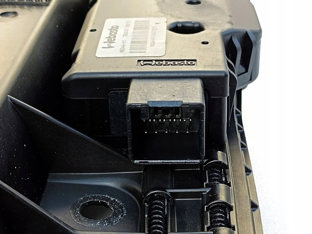 фото №7, Люк infiniti m q70 оригінальний номер